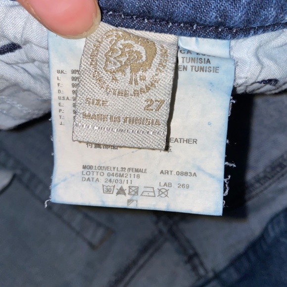Diesel  27” Waist x 32” Inseam  Louvely Slim-Bootcut  Mid Wash  Denim Jean - Picture 12 of 14